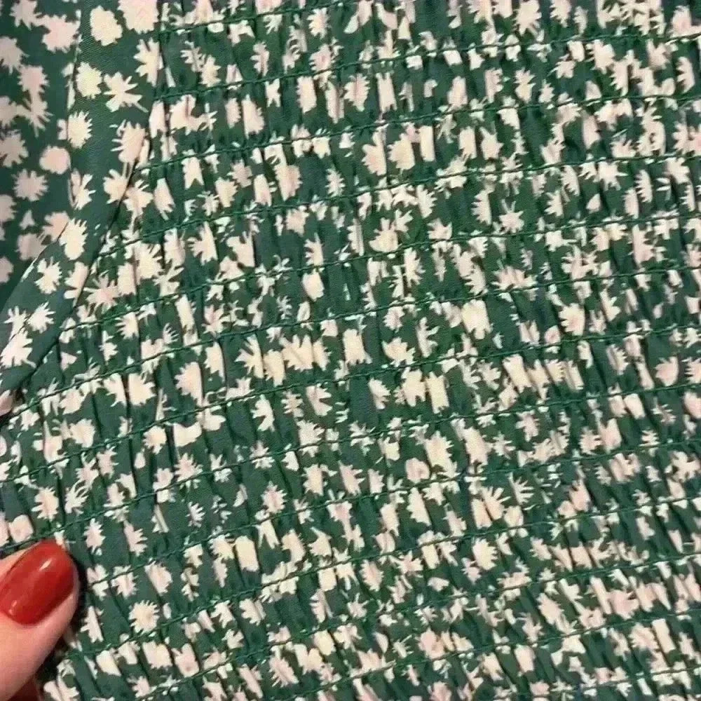 Green Tiered Floral Maxi Dress - Picture 9 of 10